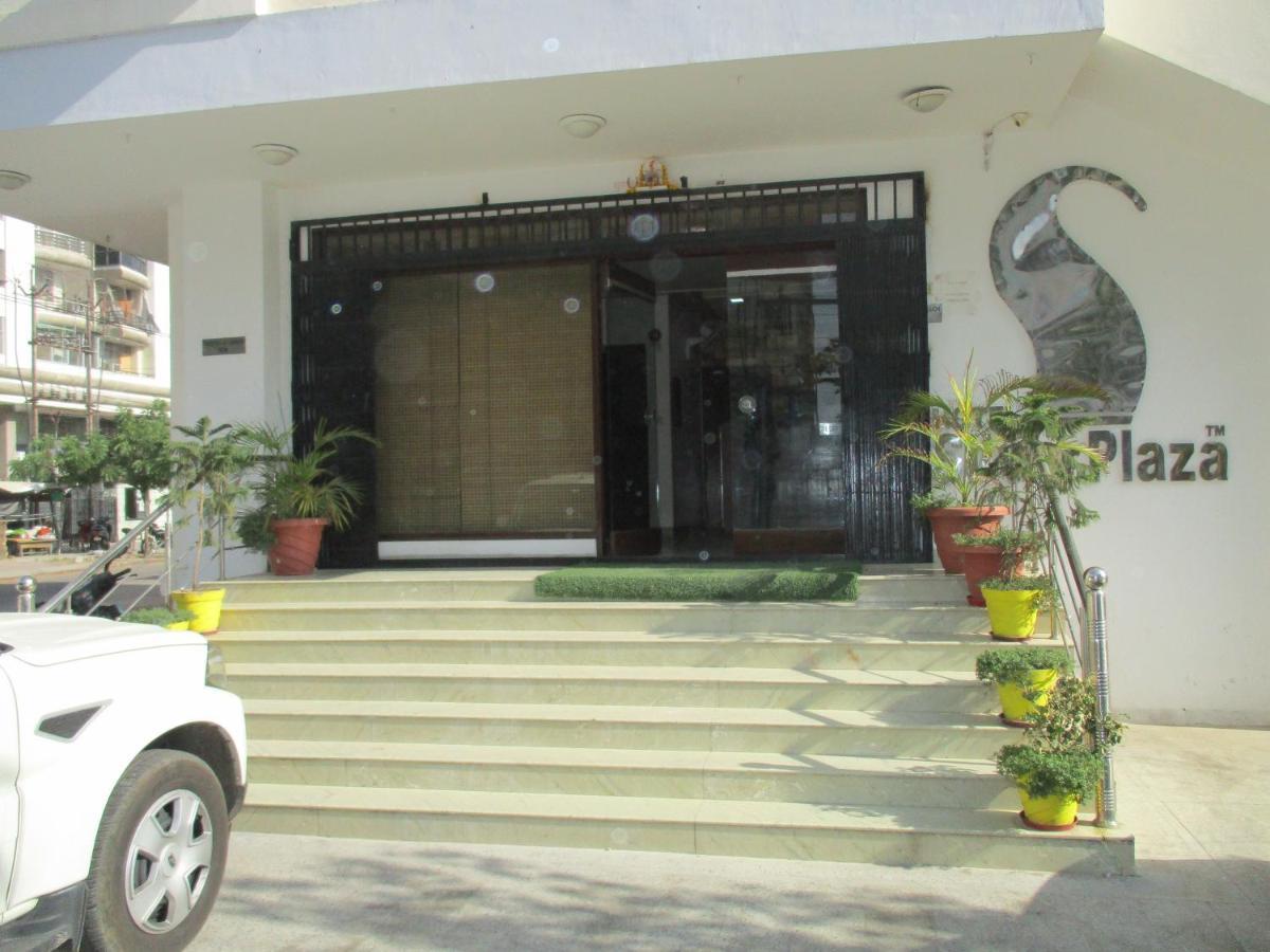 Hotel Silver Plaza Джайпур Екстериор снимка