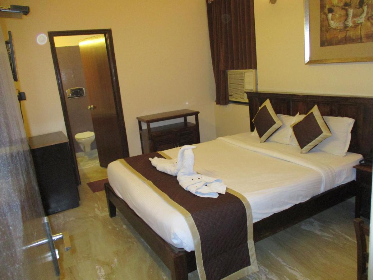 Hotel Silver Plaza Джайпур Екстериор снимка